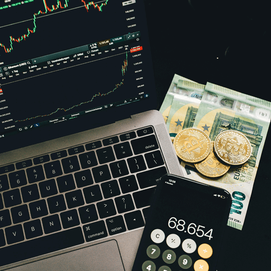 Eryxavin equipa de especialistas em investimento em criptografia